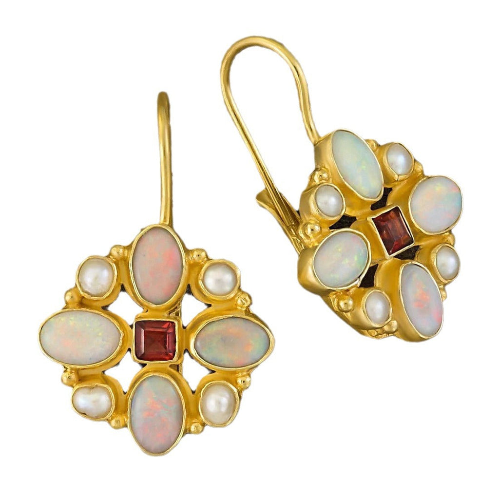 Classic Earring with Timeless Appeal