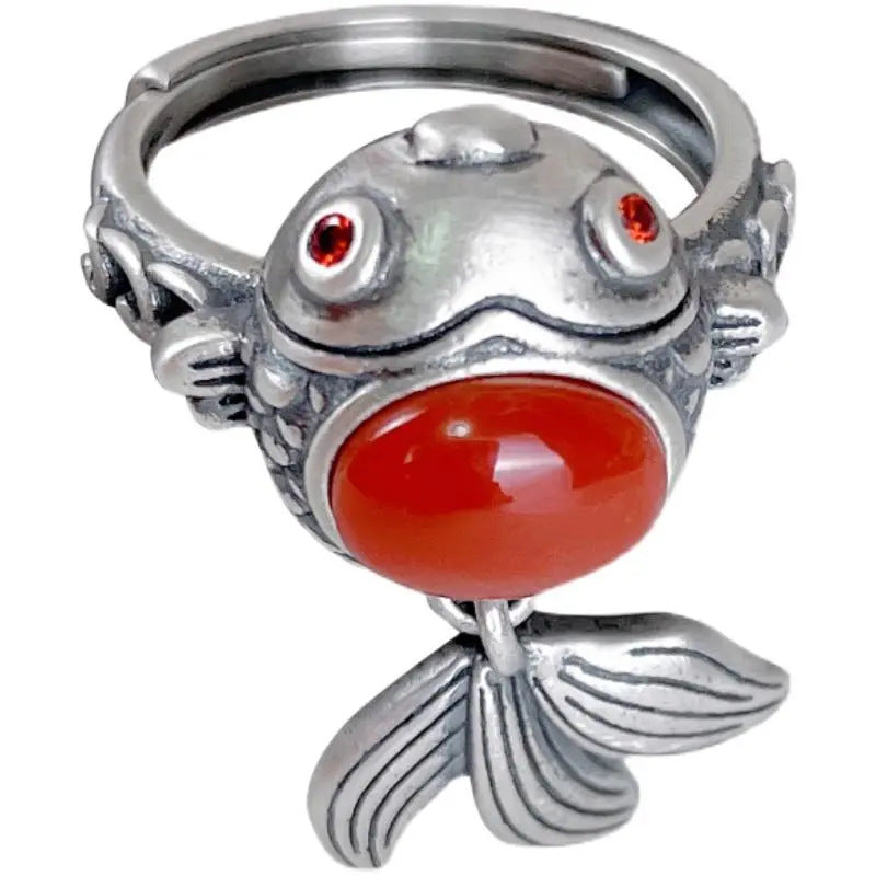 Charming Silver Ring for Any Occasion