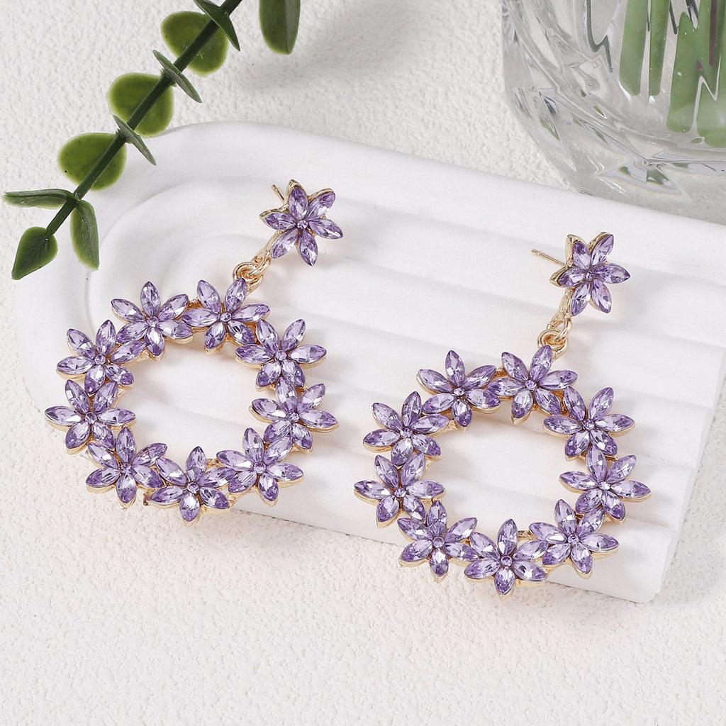 Charming Earring for Any Occasion