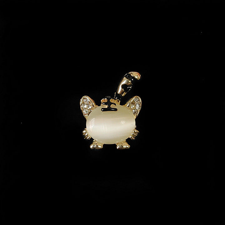 Beautiful Silver Piece with Unique Style