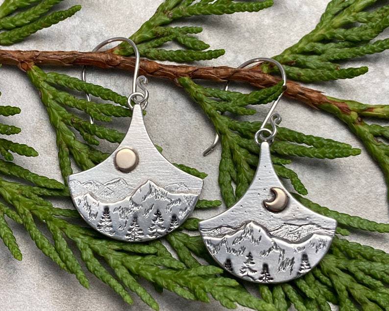 Delicate Artisan Silver Earring