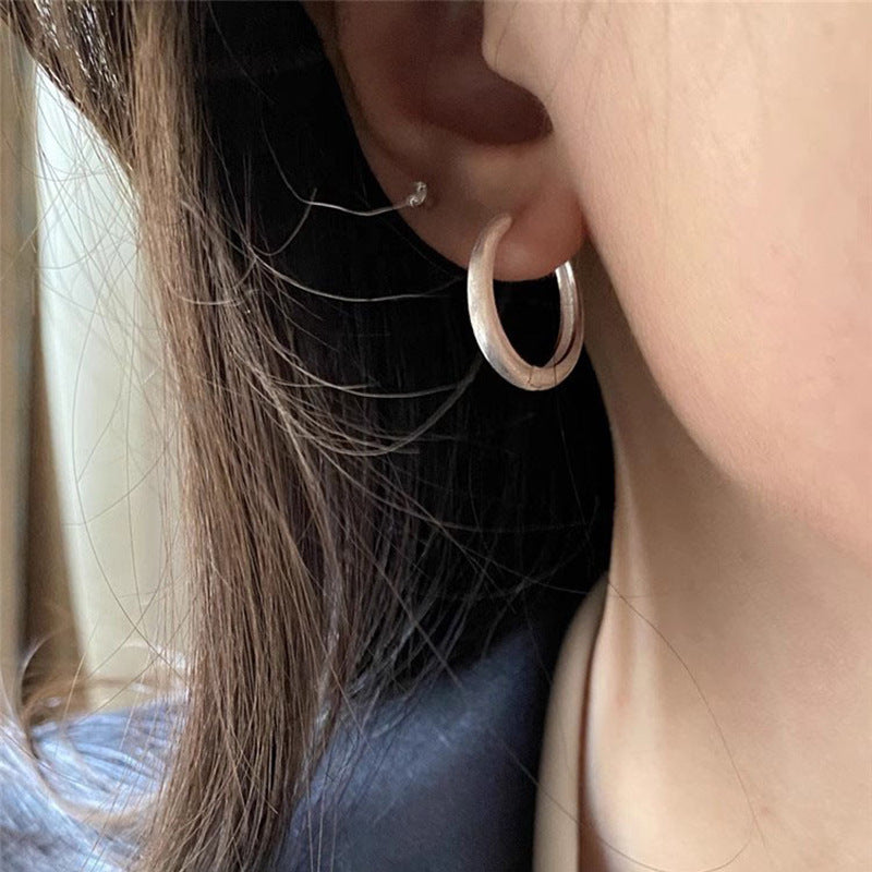 Classic Earring with Timeless Appeal