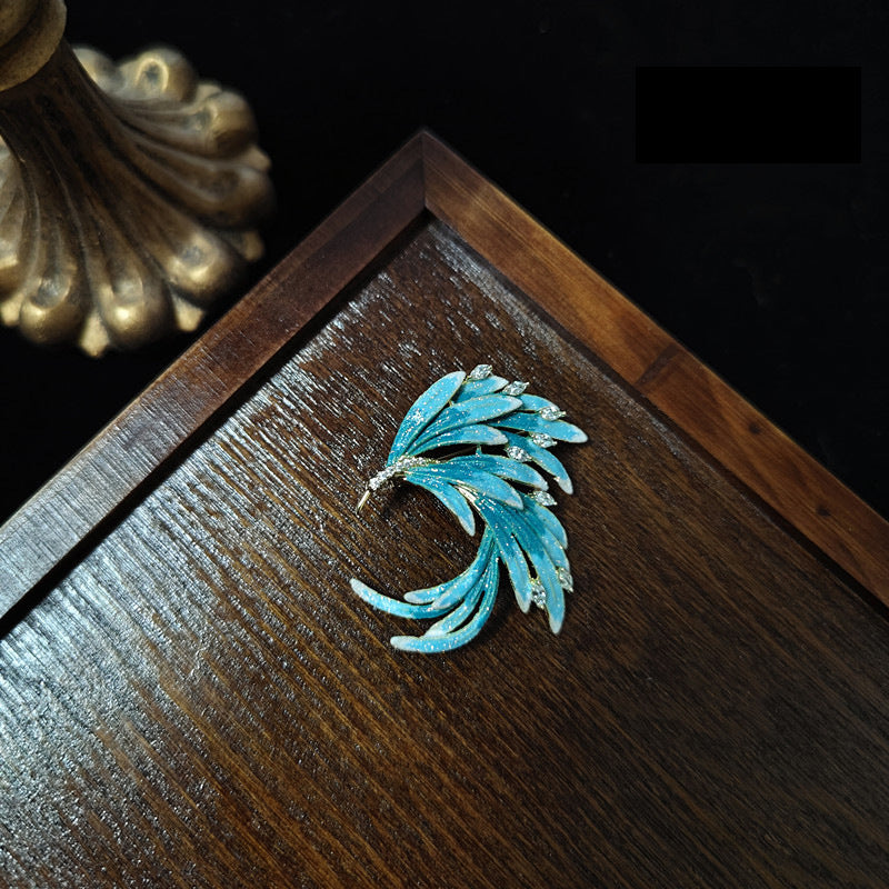 Charming Piece for Any Occasion