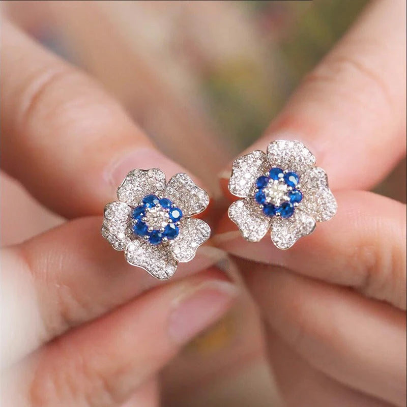 Classic Earring with Timeless Appeal