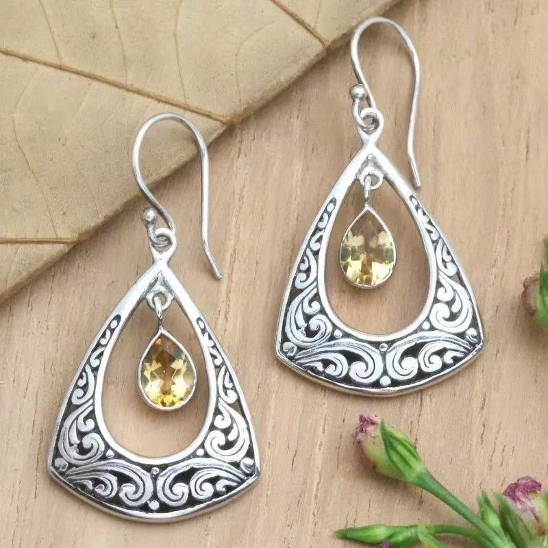 Vintage Handmade Earring