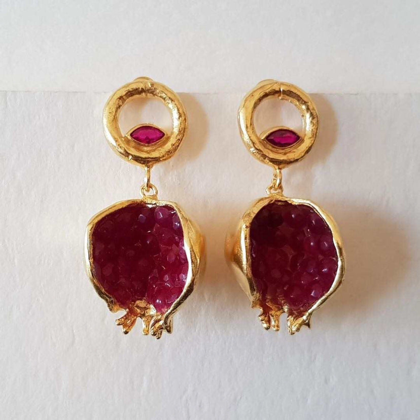 Charming Earring for Any Occasion
