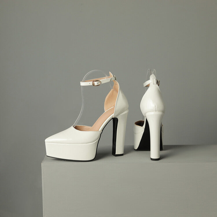 Chic Orthopedic Sandals with Unique Design