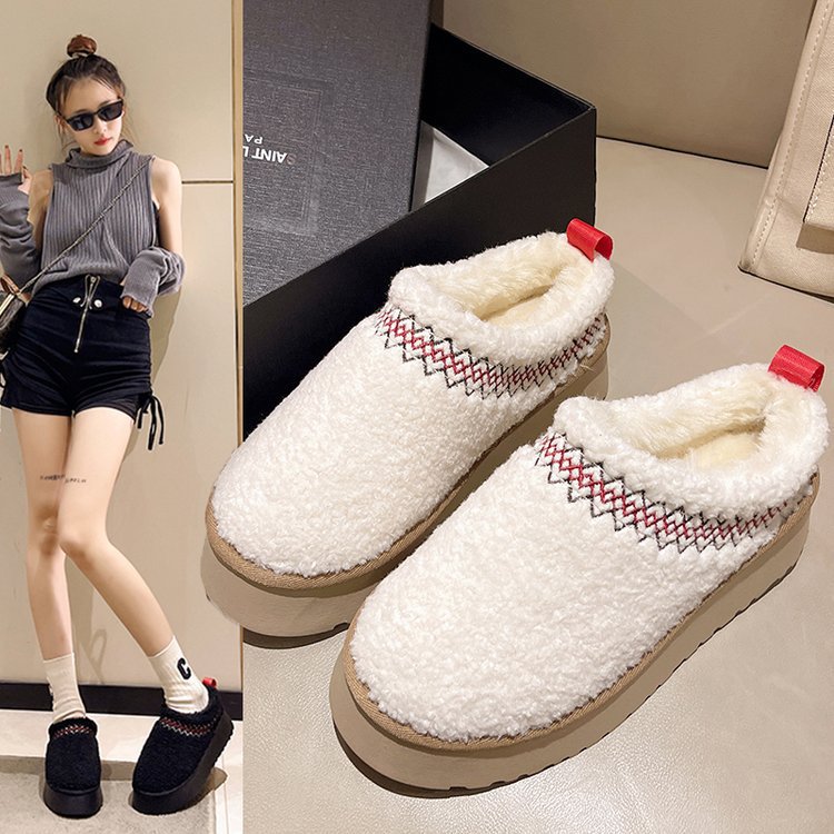 Chic Orthopedic Shoes with Unique Design