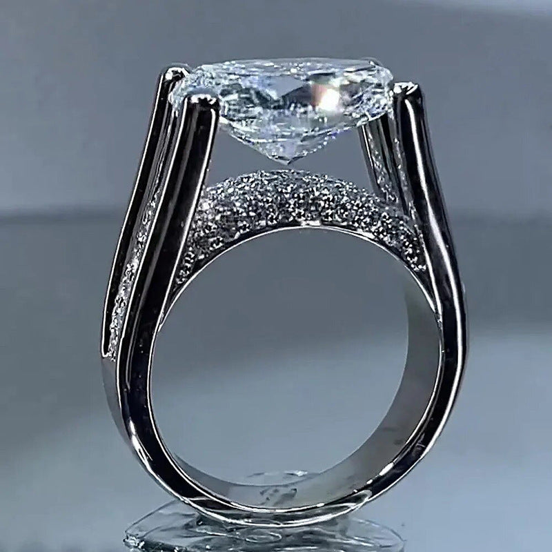 Charming Piece for Any Occasion