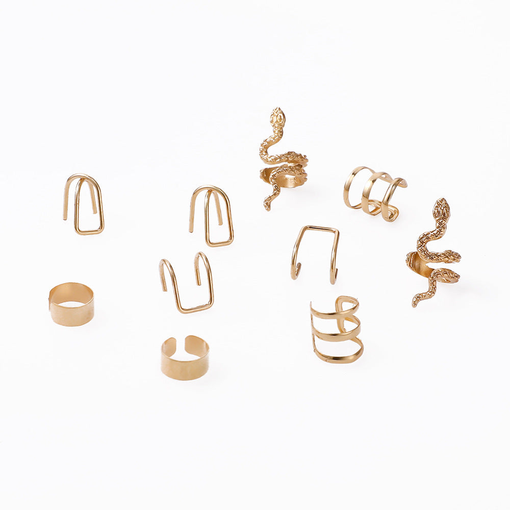 Romantic Gold Earring for Special Moments
