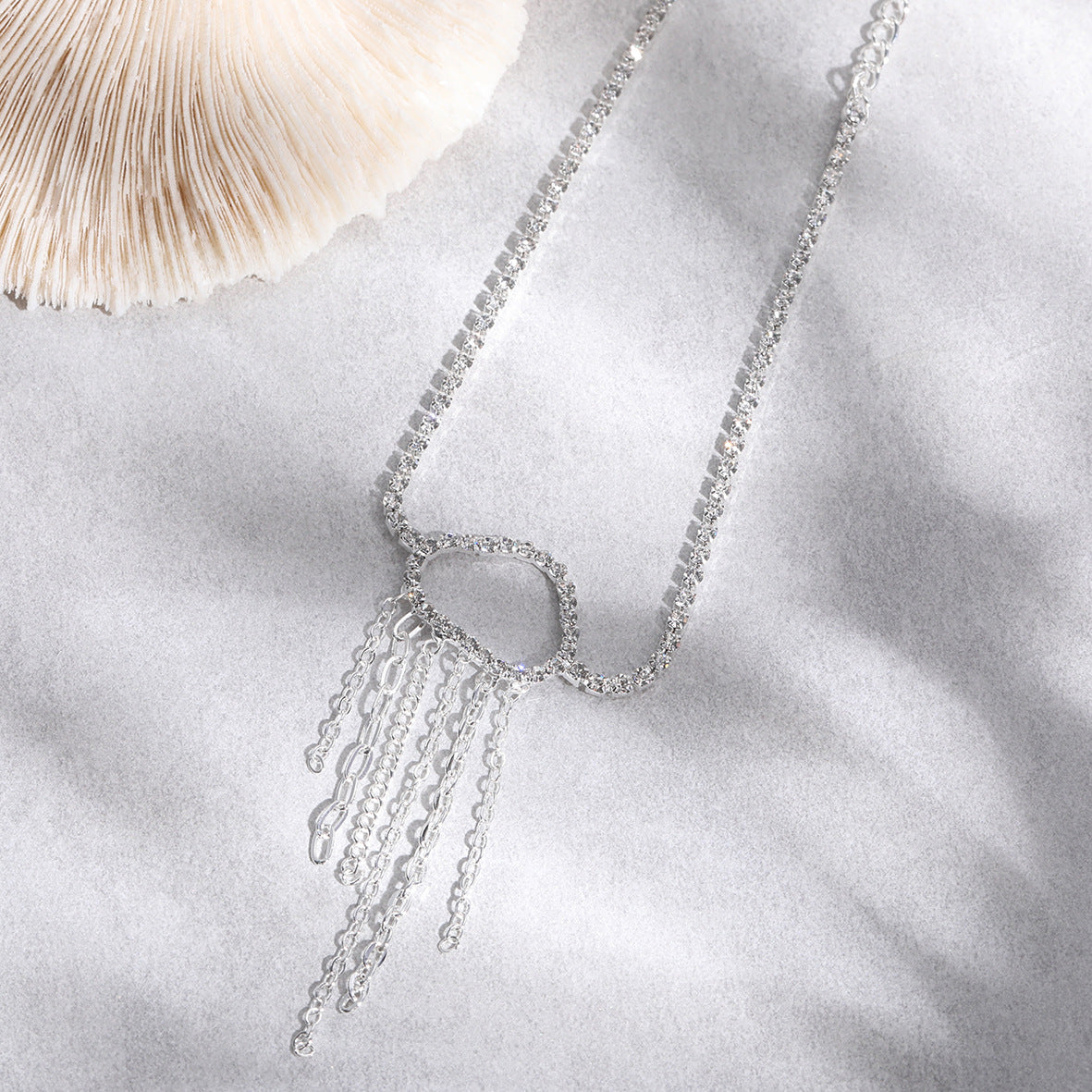 Classic Anklet with Timeless Appeal