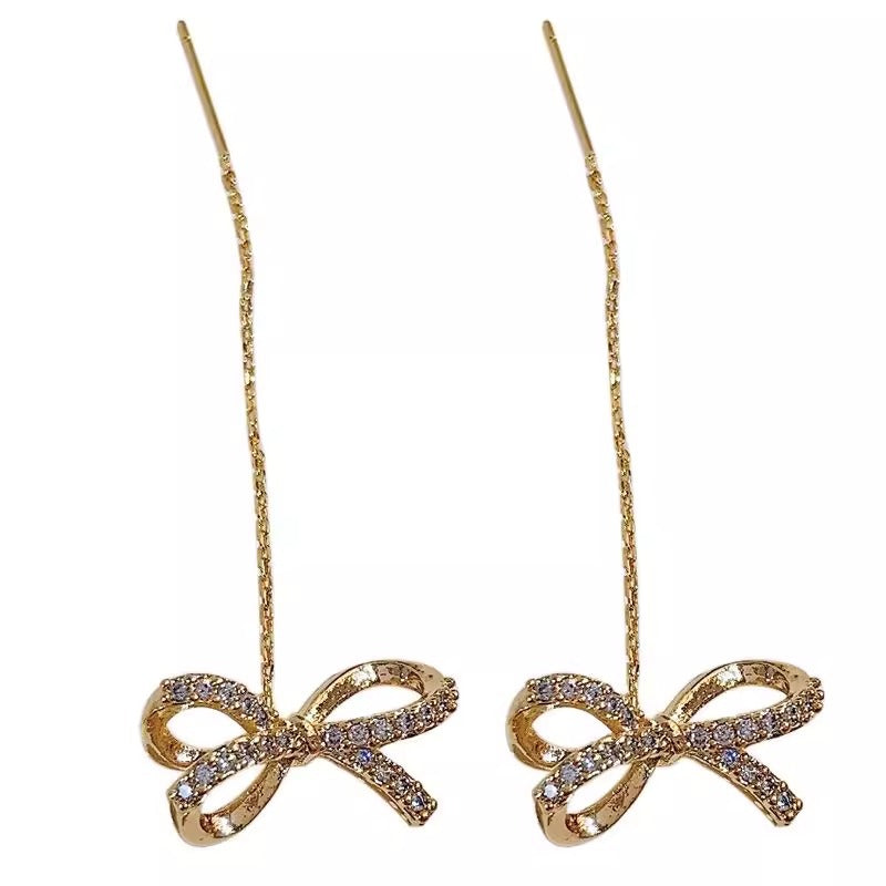 Charming Earring for Any Occasion