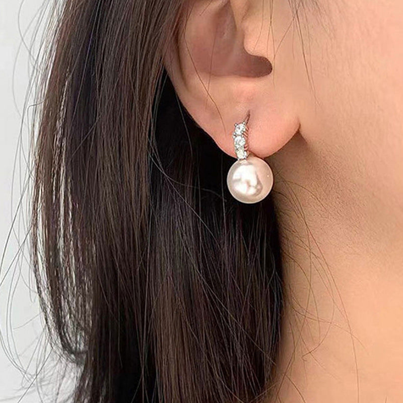 Delicate Artisan Pearl Earring