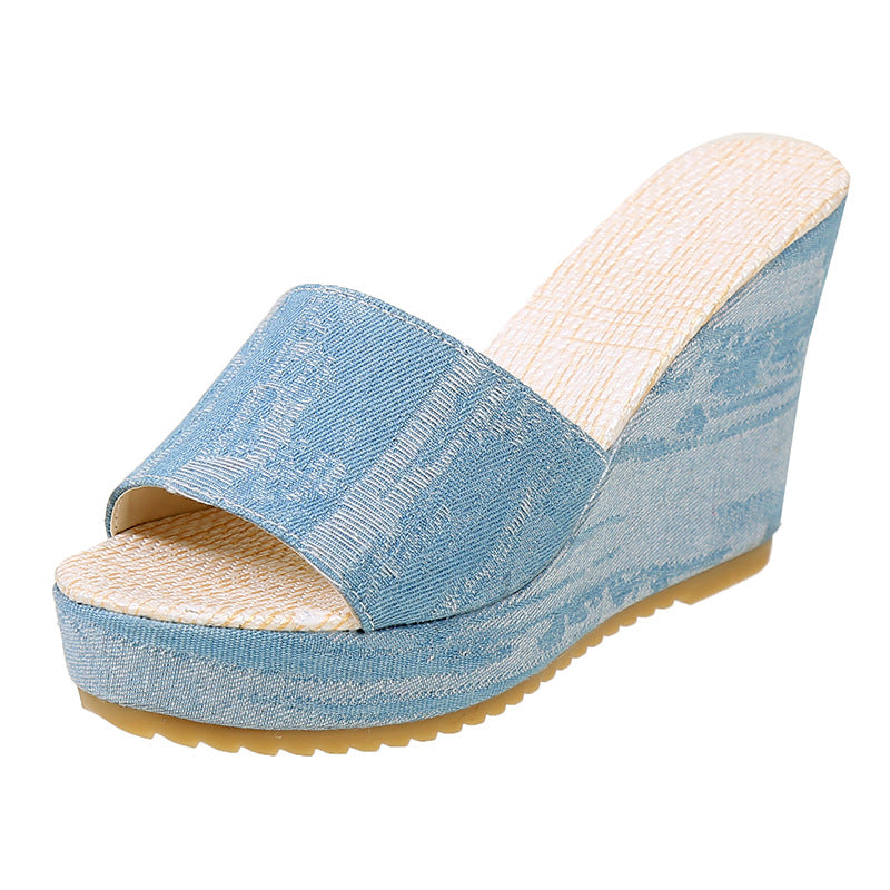 Graceful Orthopedic Sandals for Modern Look