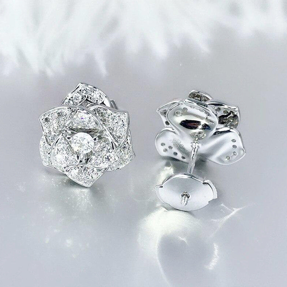 Elegant Earring for Every Occasion