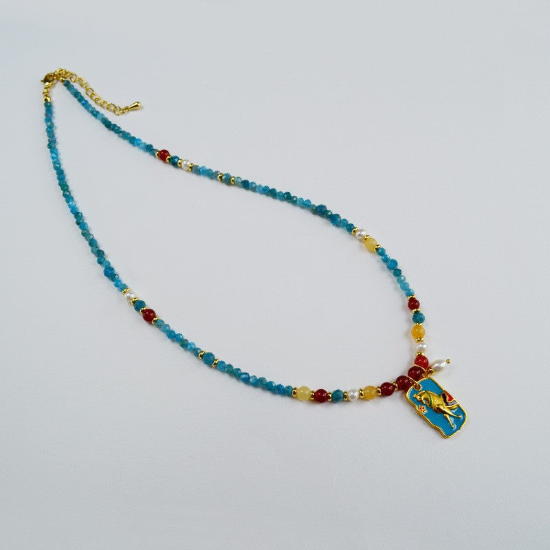 Charming Gold Necklace for Any Occasion