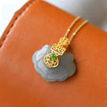Classic Silver Necklace with Timeless Appeal