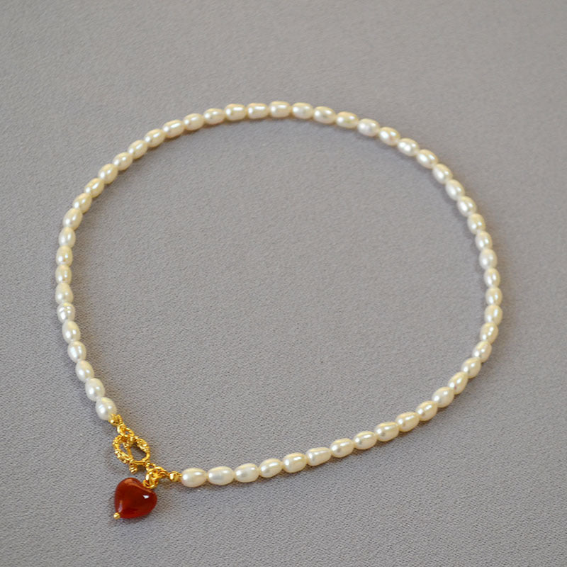 Romantic Pearl Necklace for Special Moments