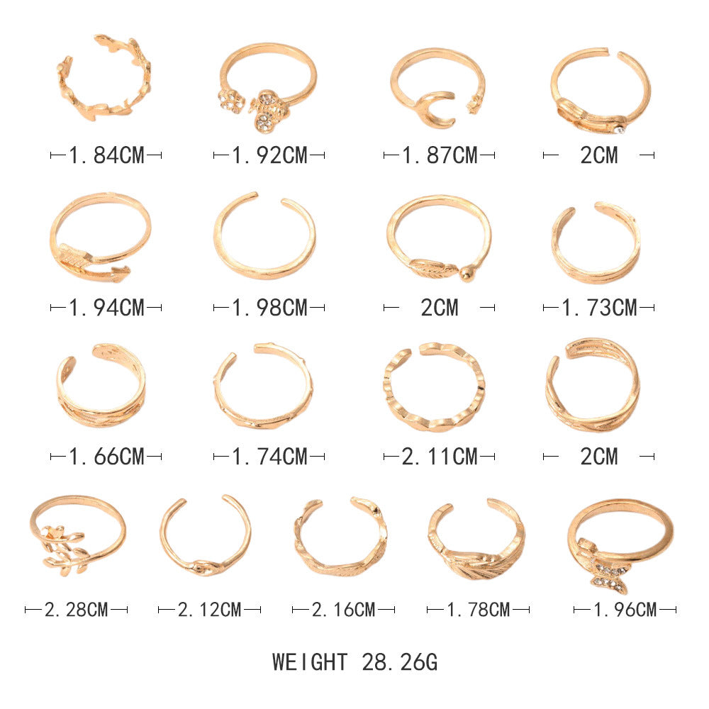 Romantic Gold Bracelet for Special Moments