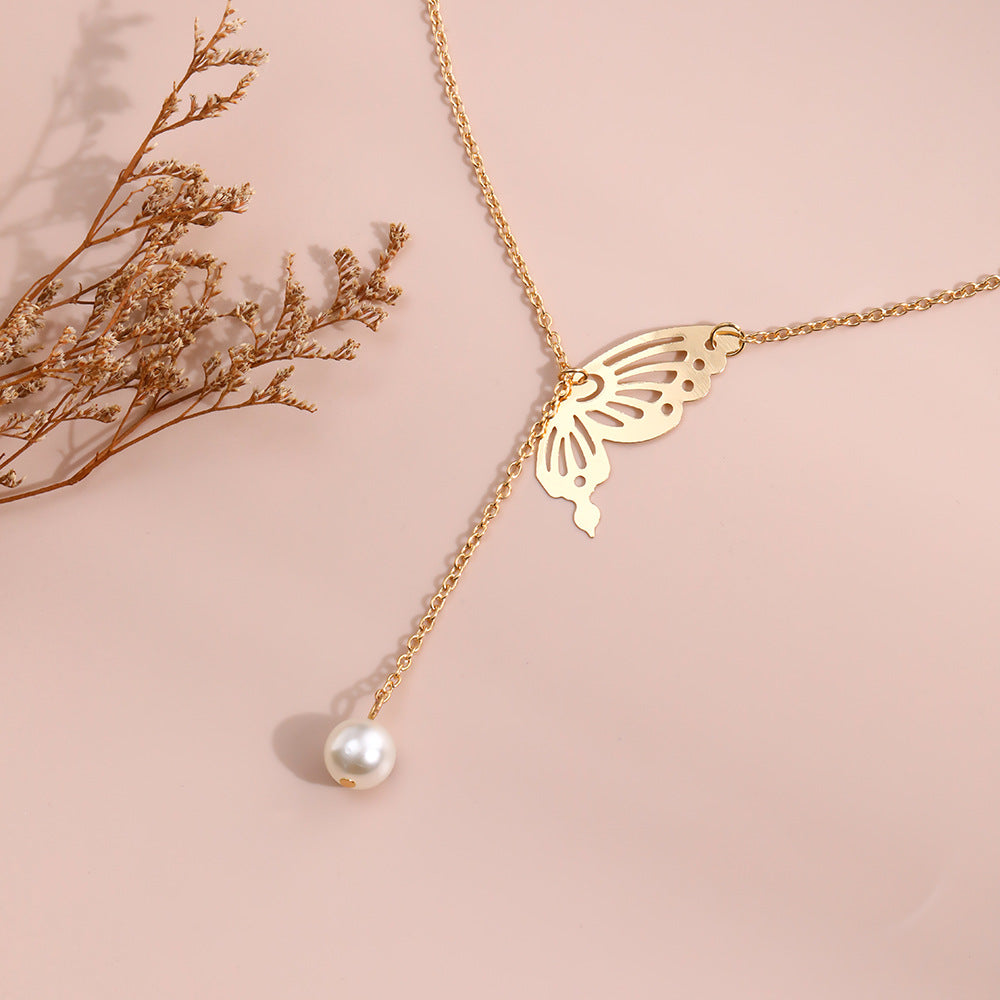 Classic Gold Necklace with Timeless Appeal
