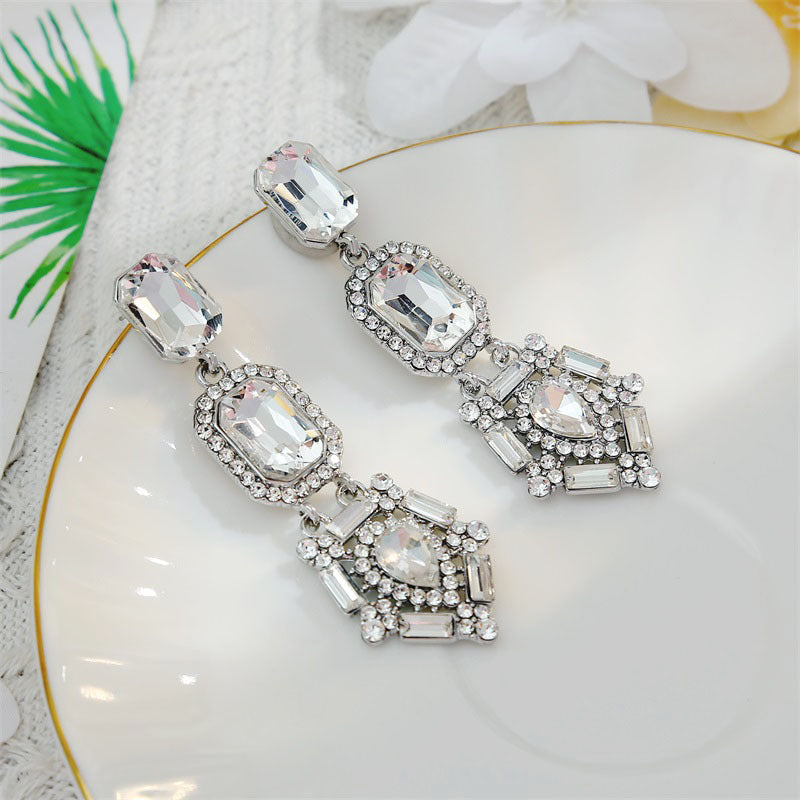 Classic Earring with Timeless Appeal