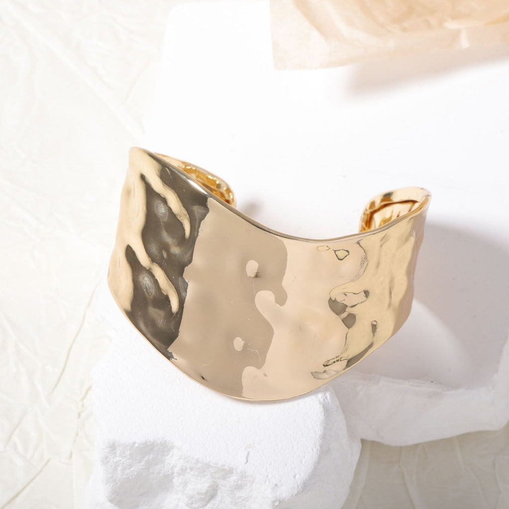 Classic Bracelet with Timeless Appeal