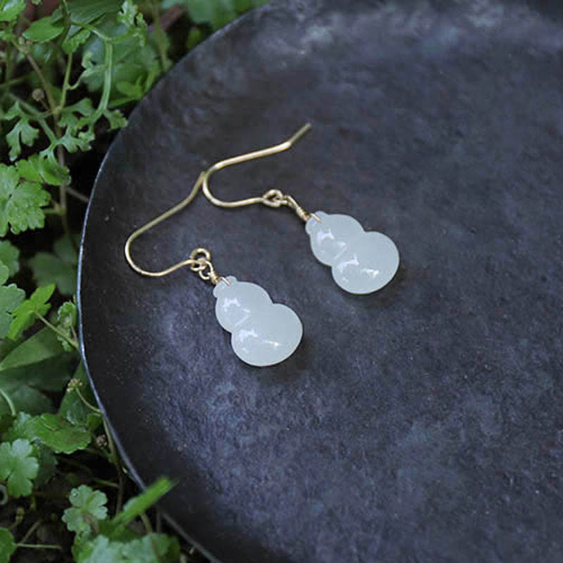 Beautiful Gold Earring with Unique Style