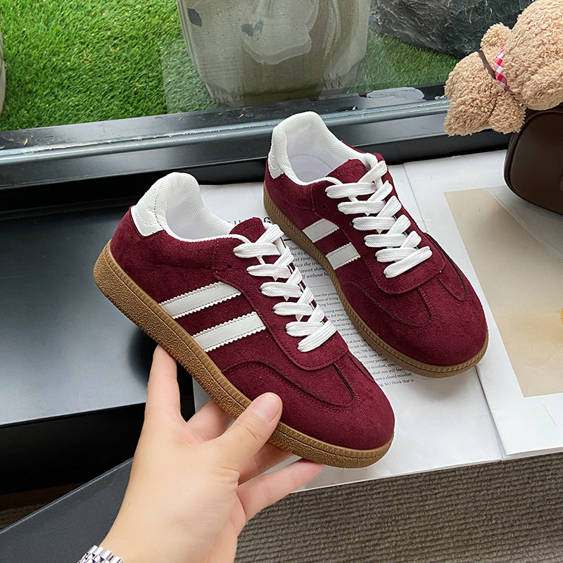 Chic Orthopedic Sneakers with Unique Design