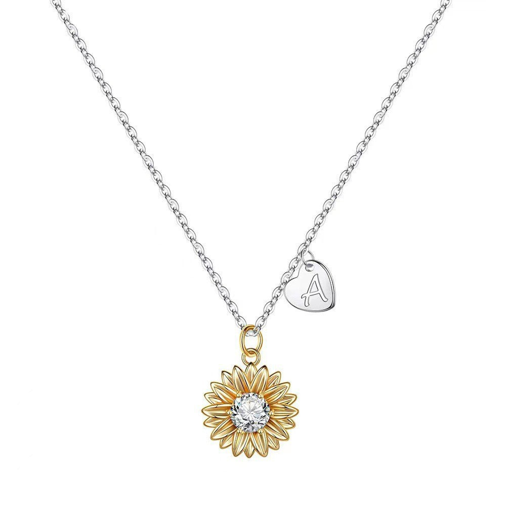 Charming Gold Necklace for Any Occasion