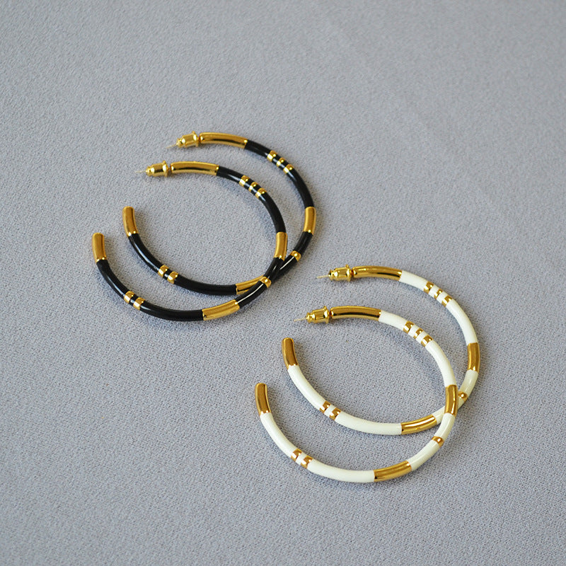 Vintage Handmade Gold Earring