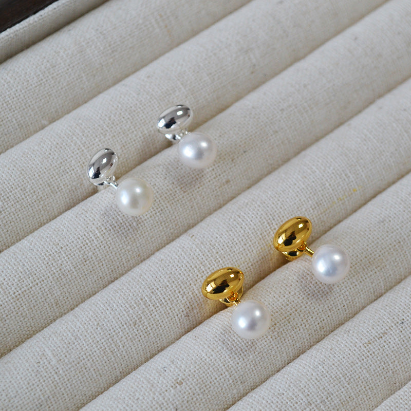 Delicate Artisan Gold Earring