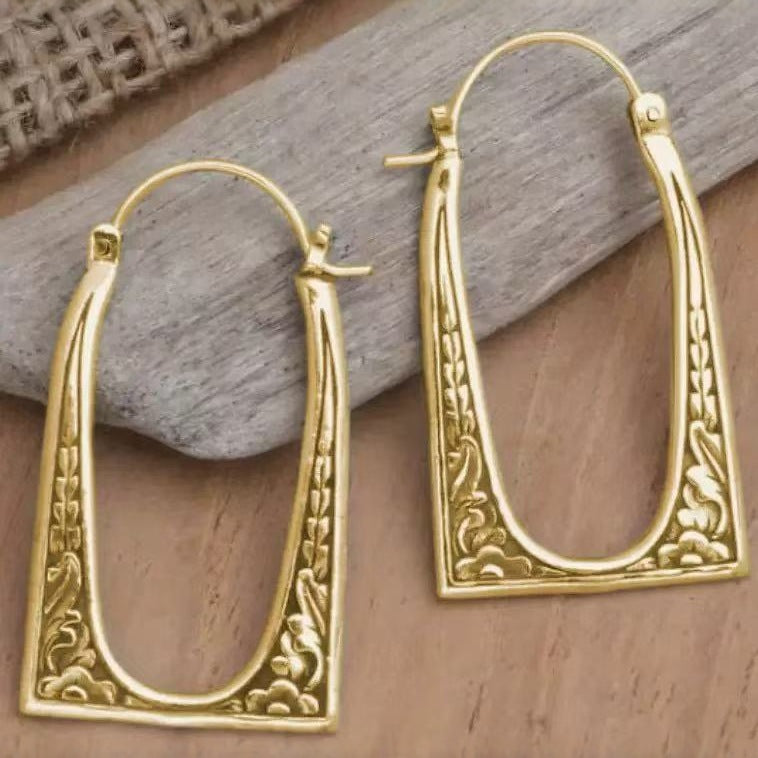 Stunning Earring for Daily Wear