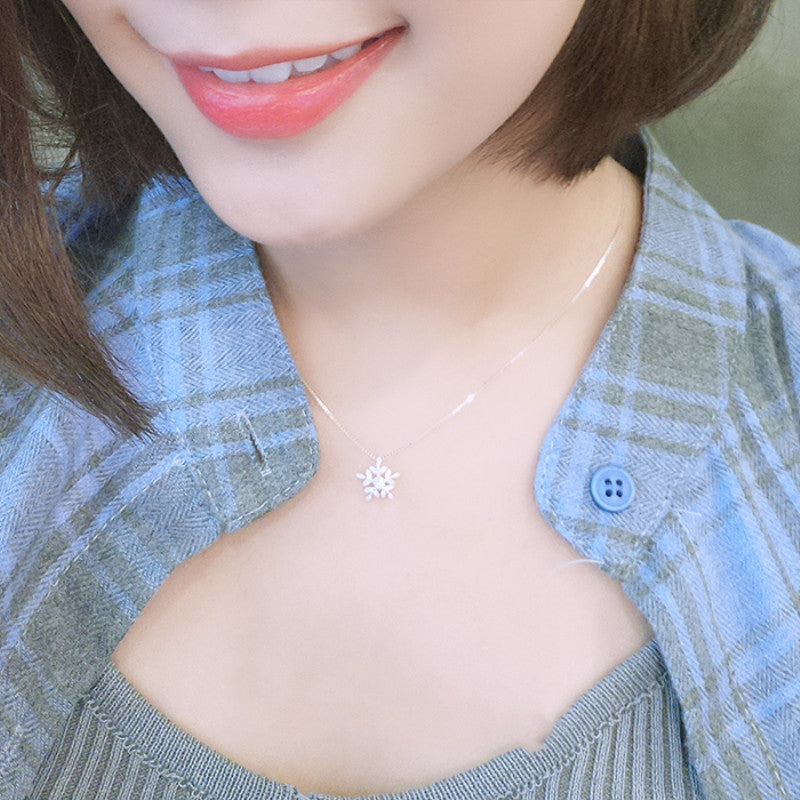 Stunning Silver Necklace for Daily Wear