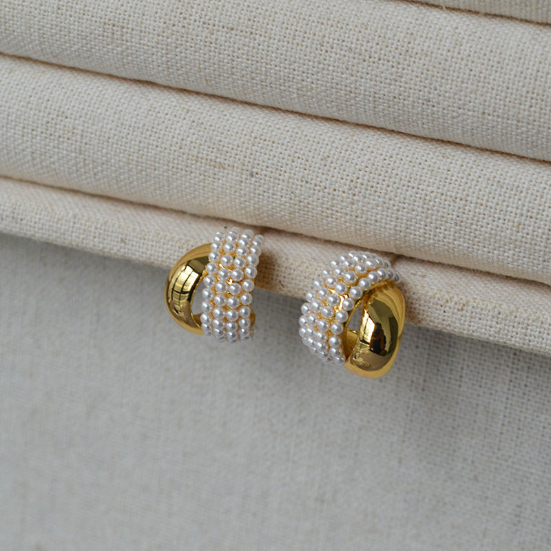 Stunning Gold Earring for Daily Wear