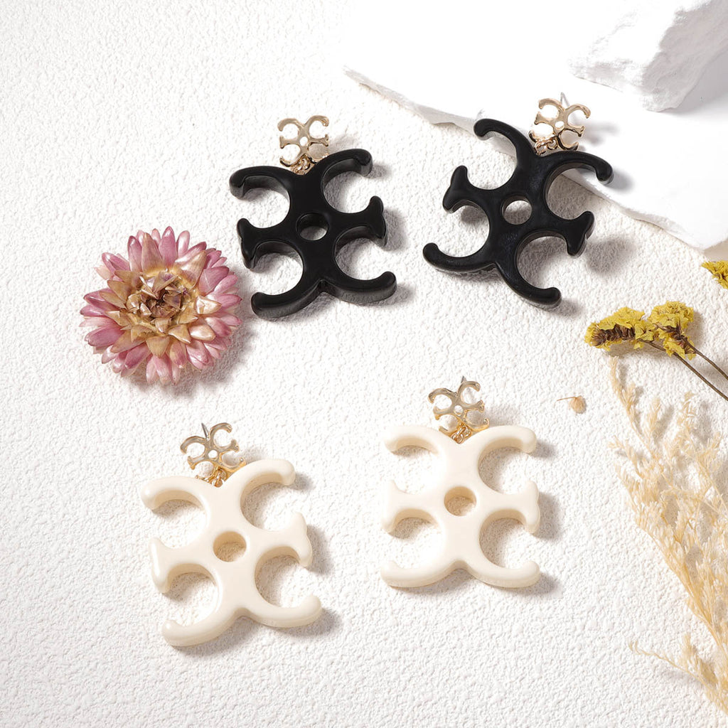 Beautiful Earring with Unique Style