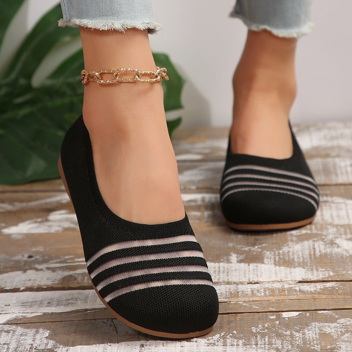 Graceful Orthopedic Shoes for Modern Look