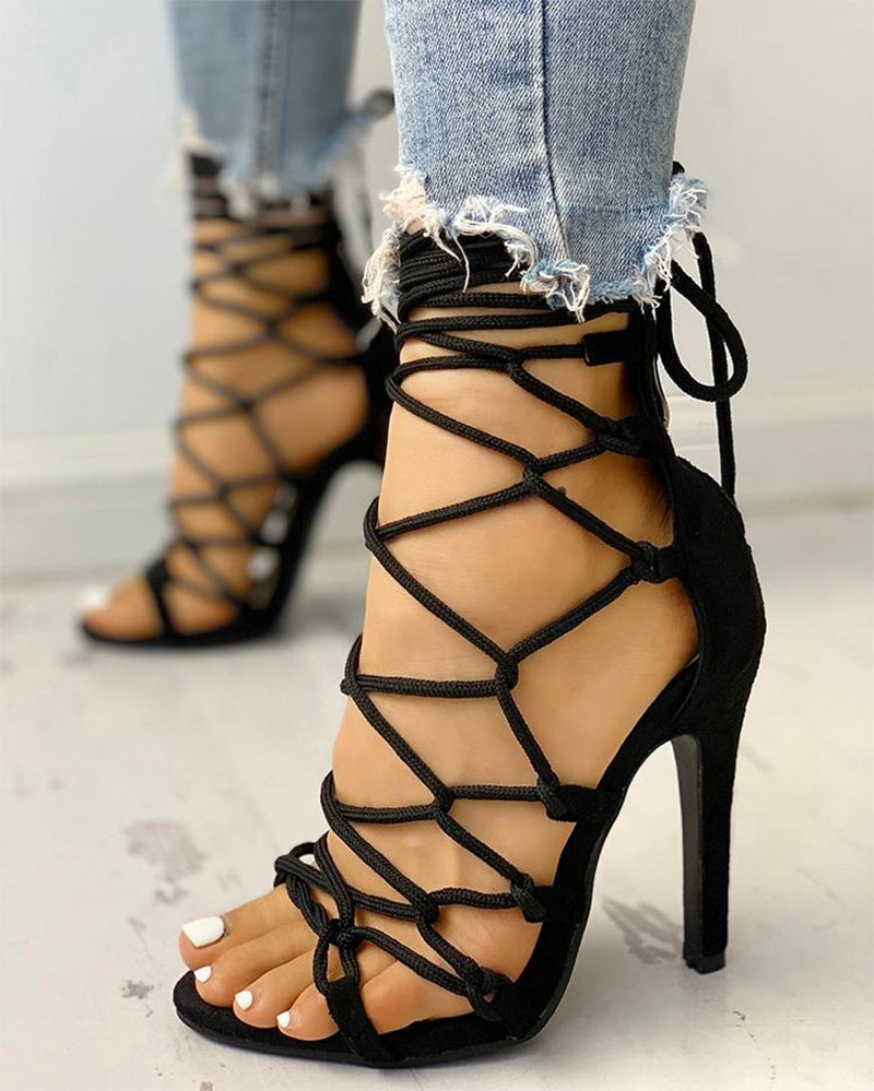 Graceful Orthopedic Sandals for Modern Look