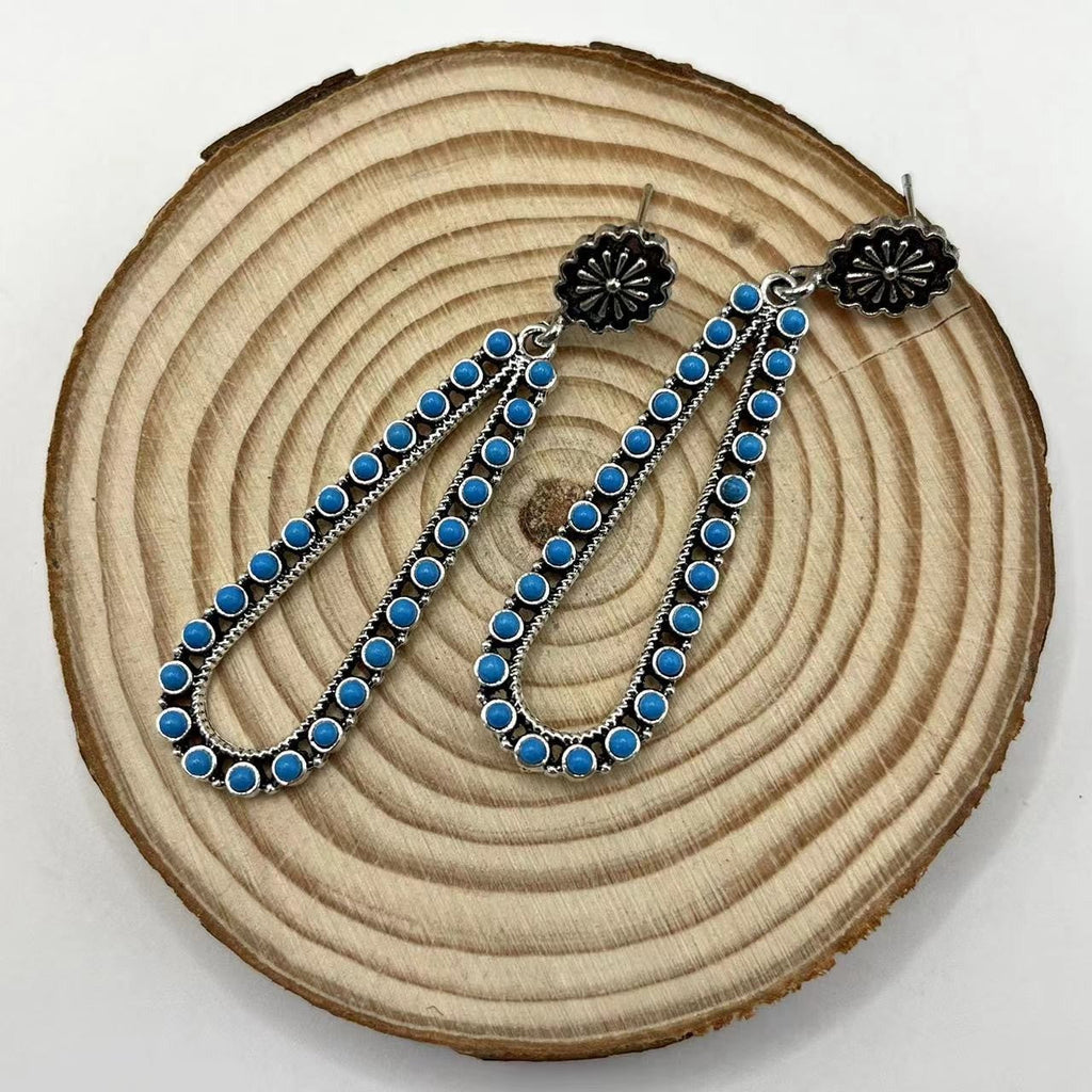 Classic Earring with Timeless Appeal