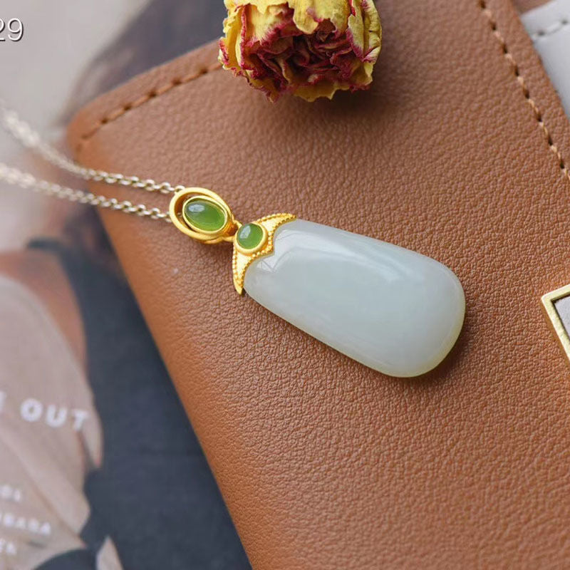 Stunning Gold Necklace for Daily Wear