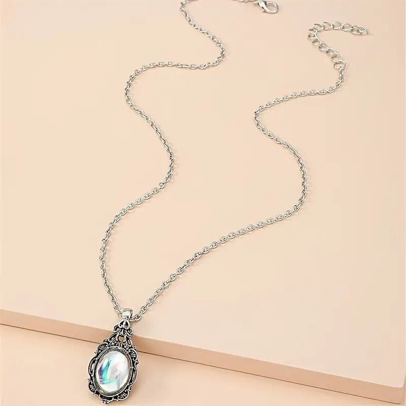 Romantic Necklace for Special Moments