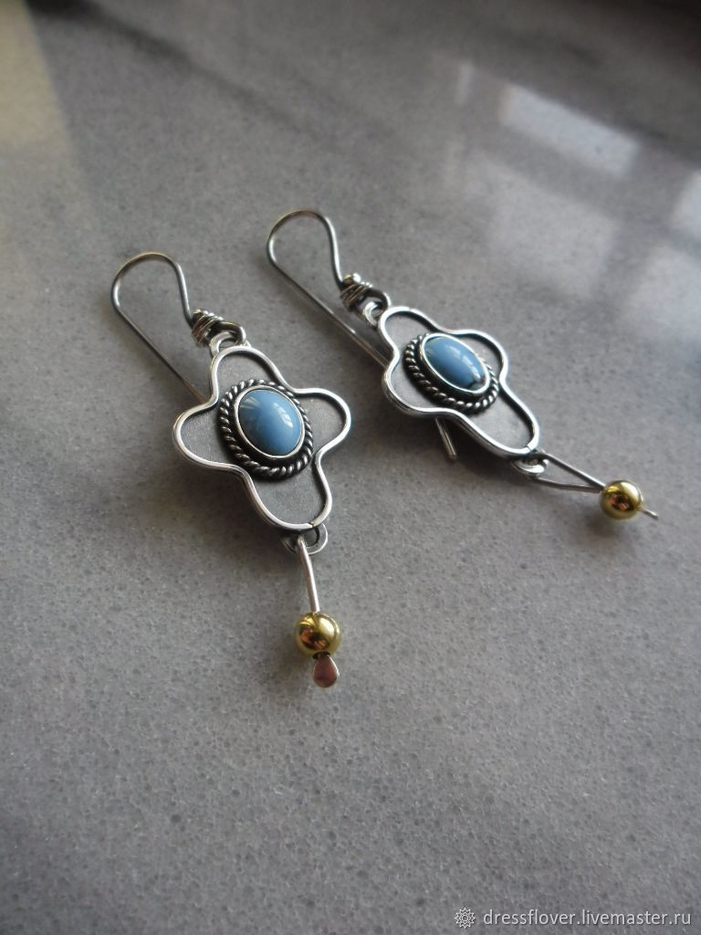 Romantic Earring for Special Moments