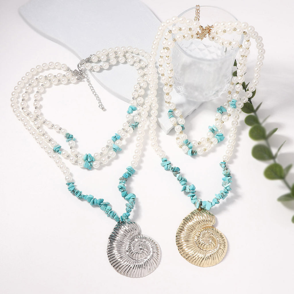 Classic Pearl Necklace with Timeless Appeal