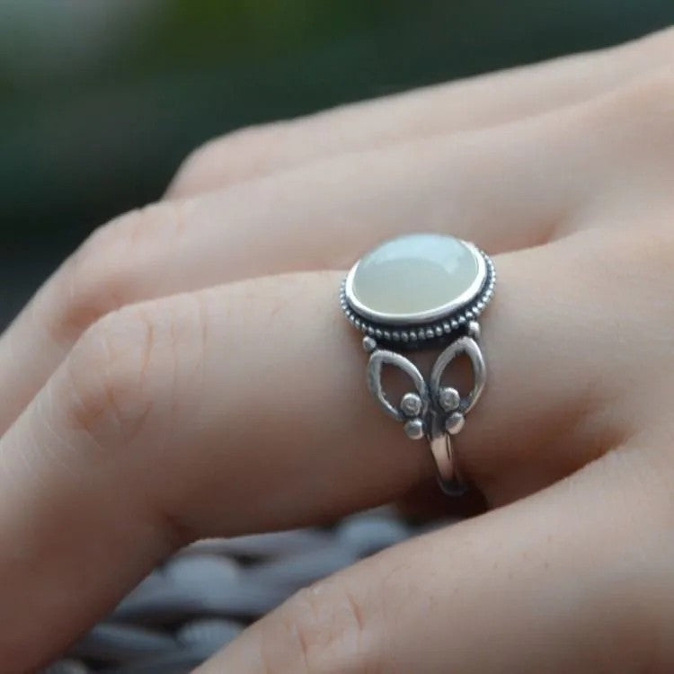 Elegant Silver Ring for Every Occasion