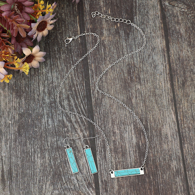 Classic Necklace with Timeless Appeal