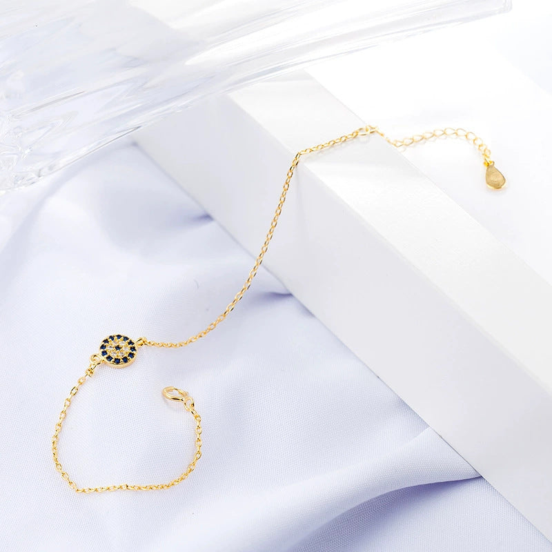 Stunning Gold Bracelet for Daily Wear