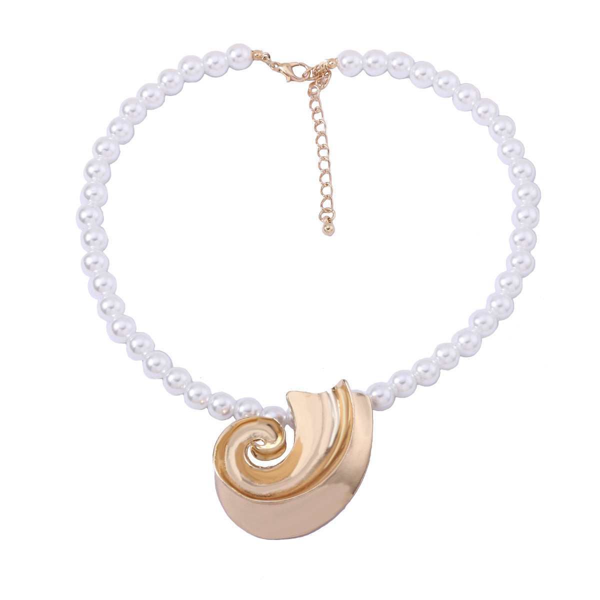 Classic Pearl Chain with Timeless Appeal