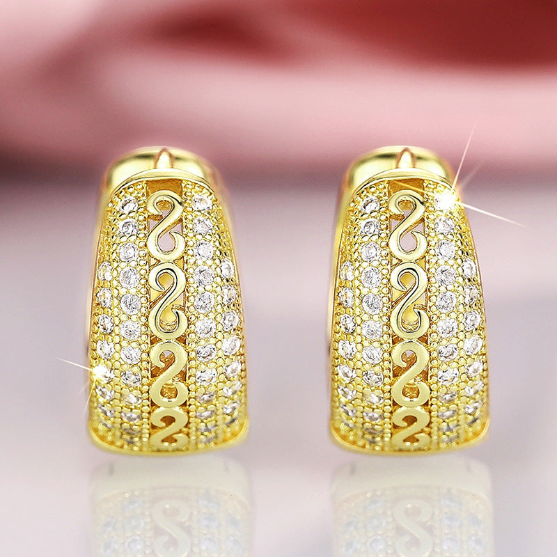 Elegant Earring for Every Occasion