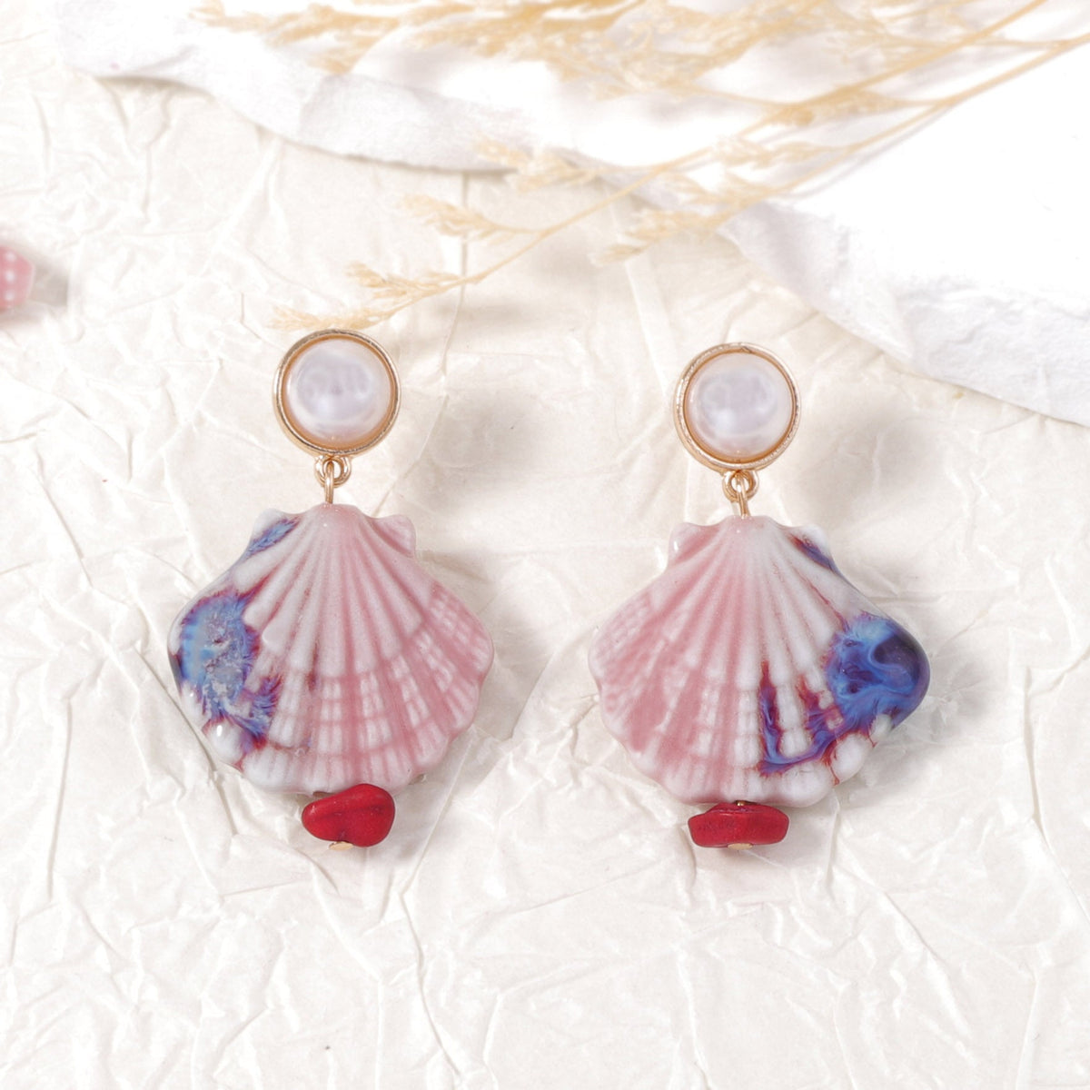 Classic Pearl Earring with Timeless Appeal
