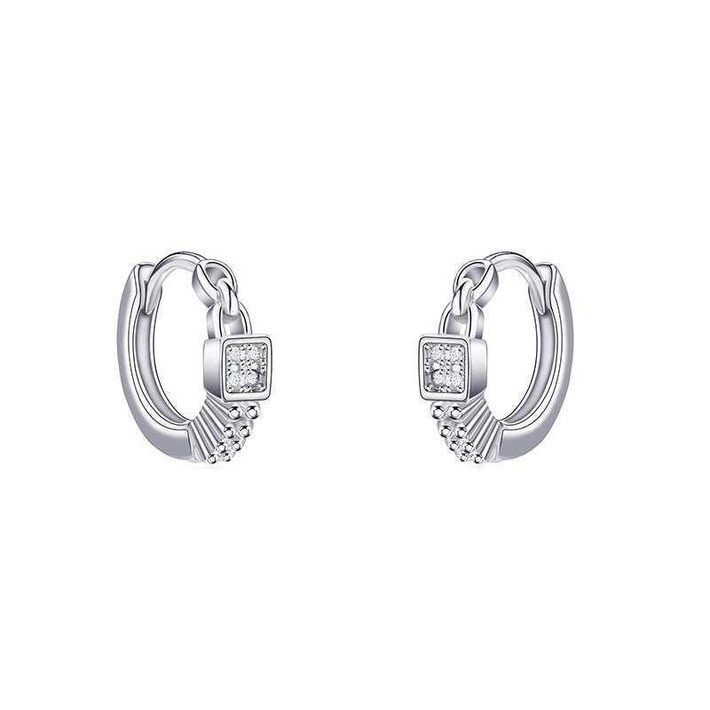 Classic Earring with Timeless Appeal