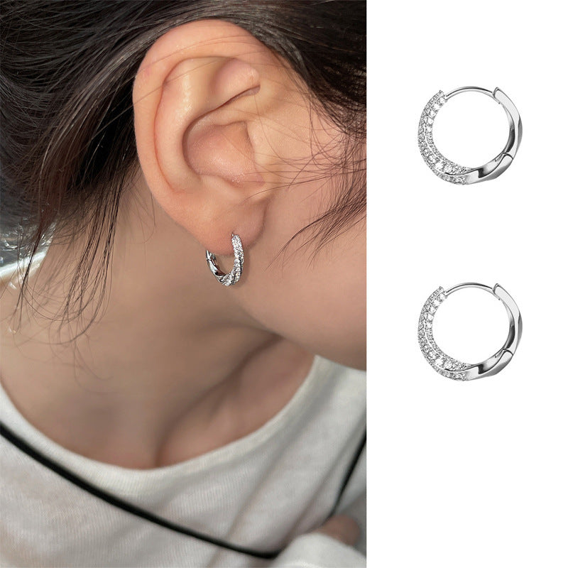 Classic Earring with Timeless Appeal